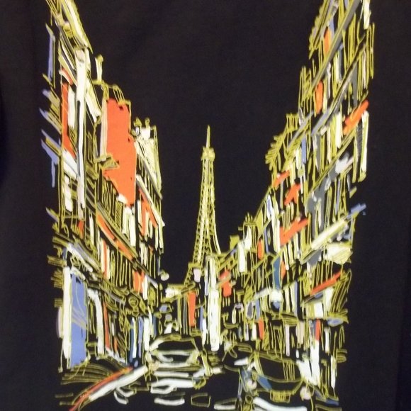 Used Women's 3X Evri Relaxed Fit Black V-Neck Eiffel Tower T-Shirt - Picture 3 of 5